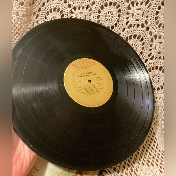 A Country Christmas Card - Vintage Vinyl Holiday LP Album - Great Graphic - Picture 15 of 15